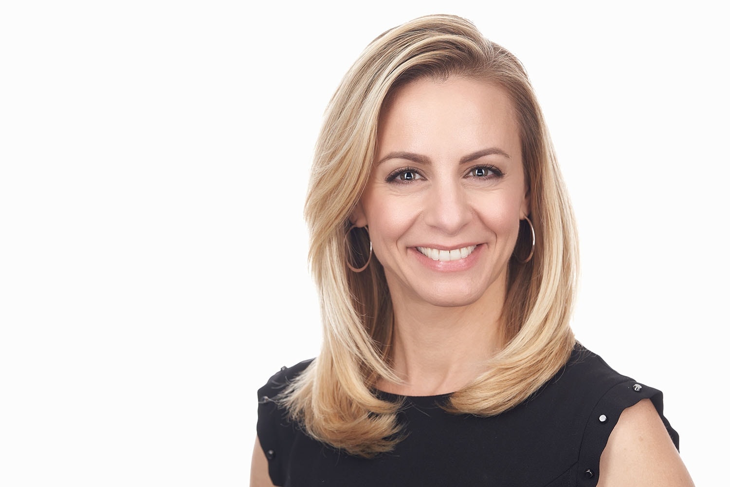 Headshot Josie1129 - Corporate MIA